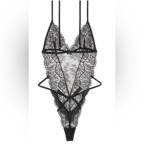 BNWT VICTORIA’S SECRET UNLINED CORDED BLACK LACE TEDDY LINGERIE SIZE LARGE - Picture 5 of 9